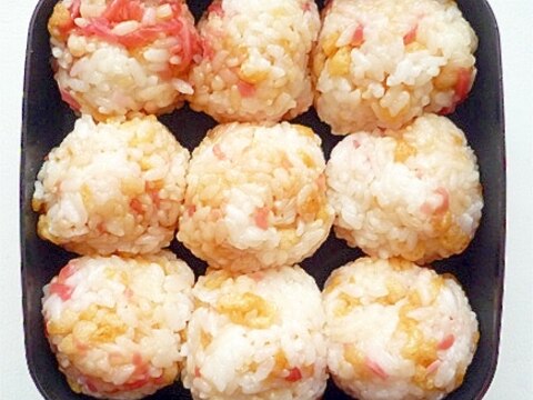 揚げ玉と紅生姜のおにぎり レシピ 作り方 By Liqueur 楽天レシピ 揚げ玉と紅生姜のおにぎり レシピ 作り方 By Liqueur 楽天レシピ